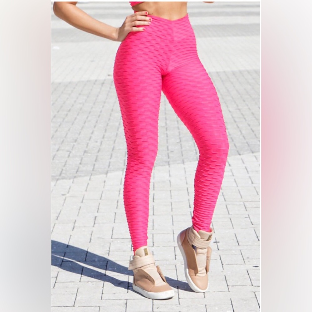 TikTok Scrunch Yoga Waist Leggings (Fuschia)